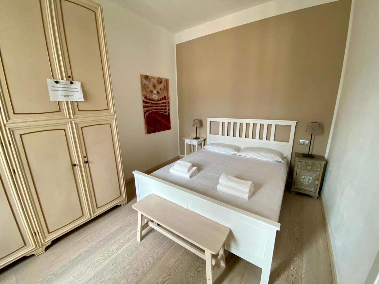 Piazzale Susa Bright Flat Con Veranda Mediolan Zewnętrze zdjęcie